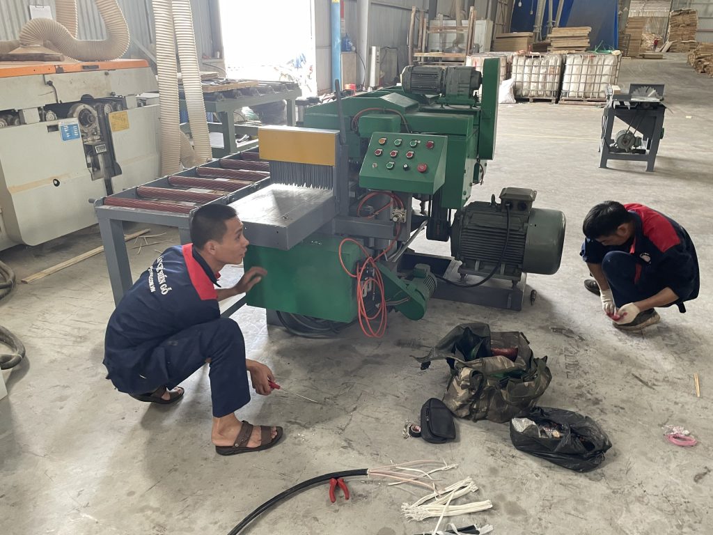 Sawing machine is being installed